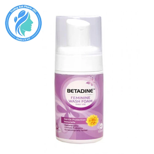 Betadine Feminine Wash Foam 100ml (màu tím) - Bọt vệ sinh phụ nữ giúp bảo vệ dịu nhẹ 