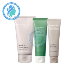 Innisfree Volcanic Pore BHA Cleansing Foam & Green Barley Gommage Mask & Super Volcanic Pore Clay Mask 2X Combo